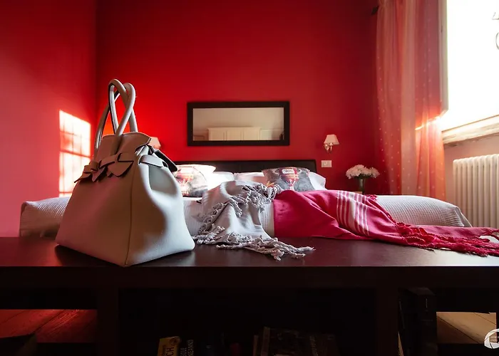 Il Castagno Country * Camaione