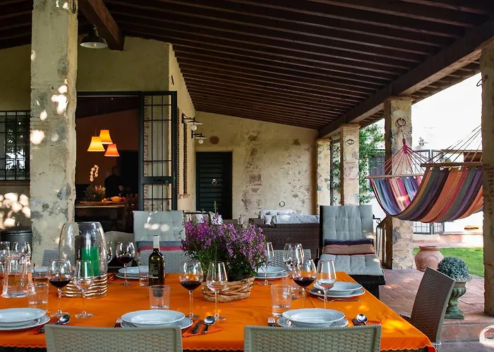 Il Castagno Country * Camaione