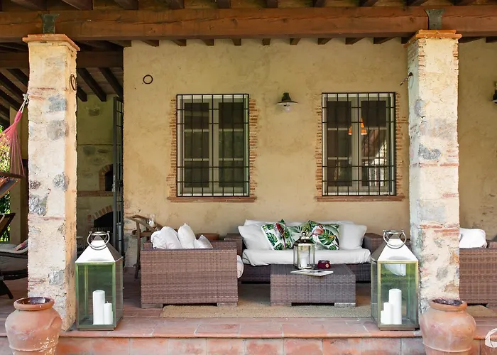 Il Castagno Country Вилла