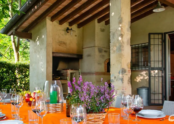 Il Castagno Country Вилла Camaione