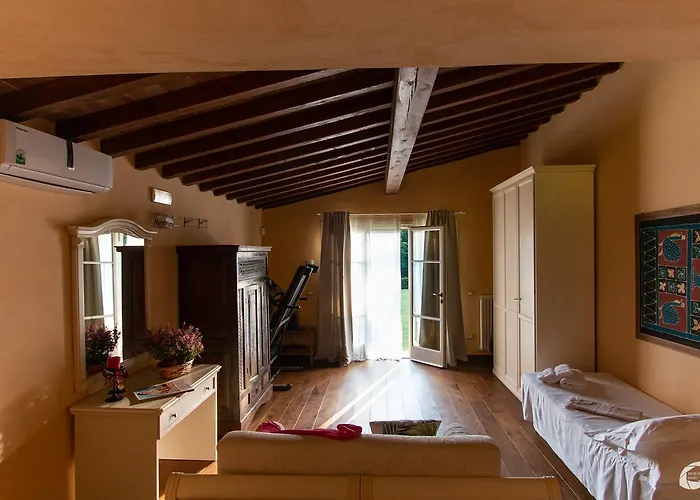 Il Castagno Country Вилла Camaione