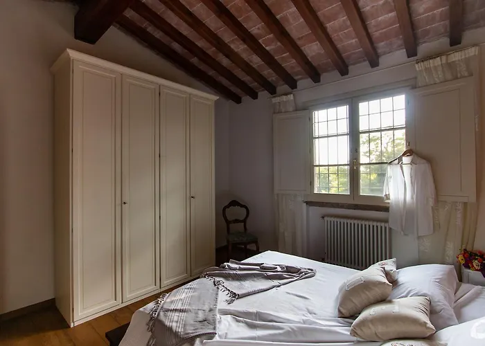 Il Castagno Country * Camaione