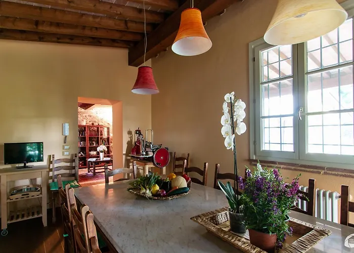 Il Castagno Country * Camaione